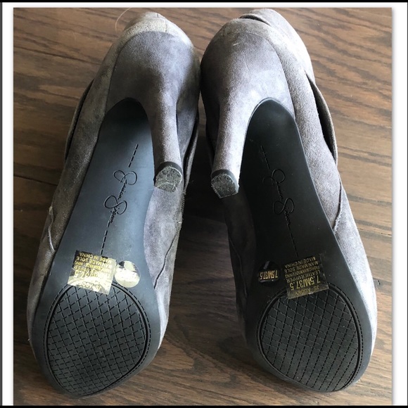 JESSICA SIMPSON ADDY GRAY LEATHER BOOTIE - Picture 6 of 7